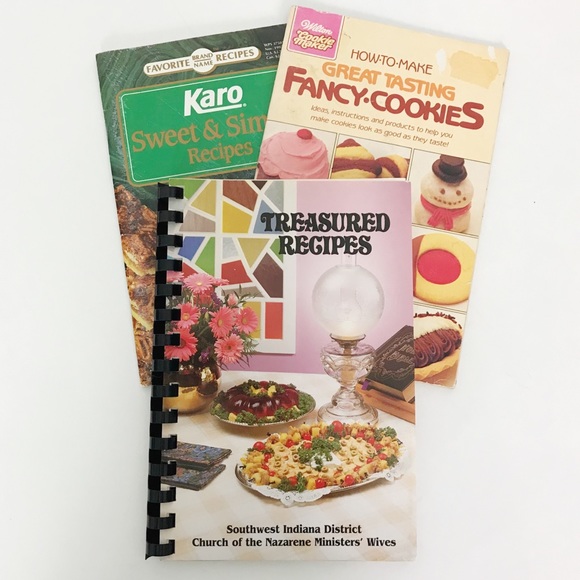 Lot of 3 Vintage Cookbook Pamphlets Wilton Karo - Picture 1 of 8